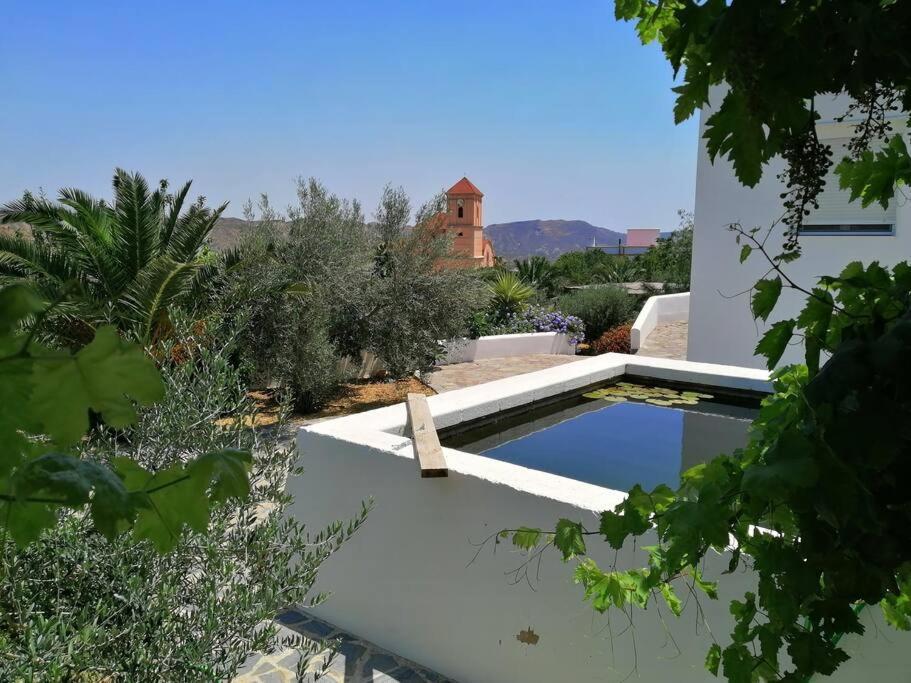 Villa Casa Jardin. Vivienda Rural En Zona Tranquila. à Lucainena de las Torres Extérieur photo