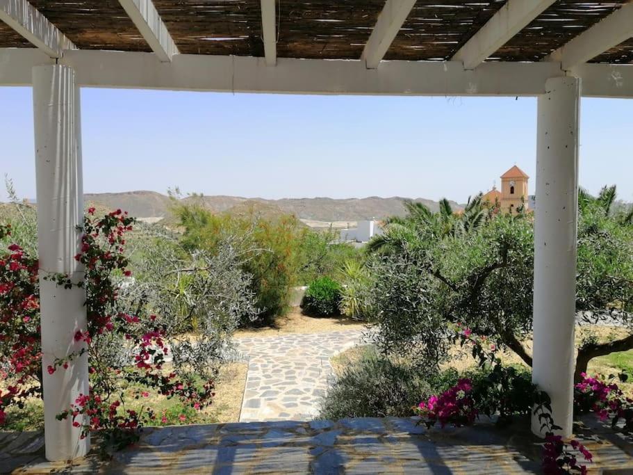 Villa Casa Jardin. Vivienda Rural En Zona Tranquila. à Lucainena de las Torres Extérieur photo