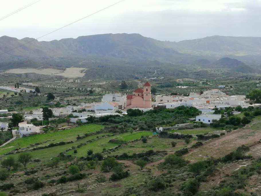 Villa Casa Jardin. Vivienda Rural En Zona Tranquila. à Lucainena de las Torres Extérieur photo